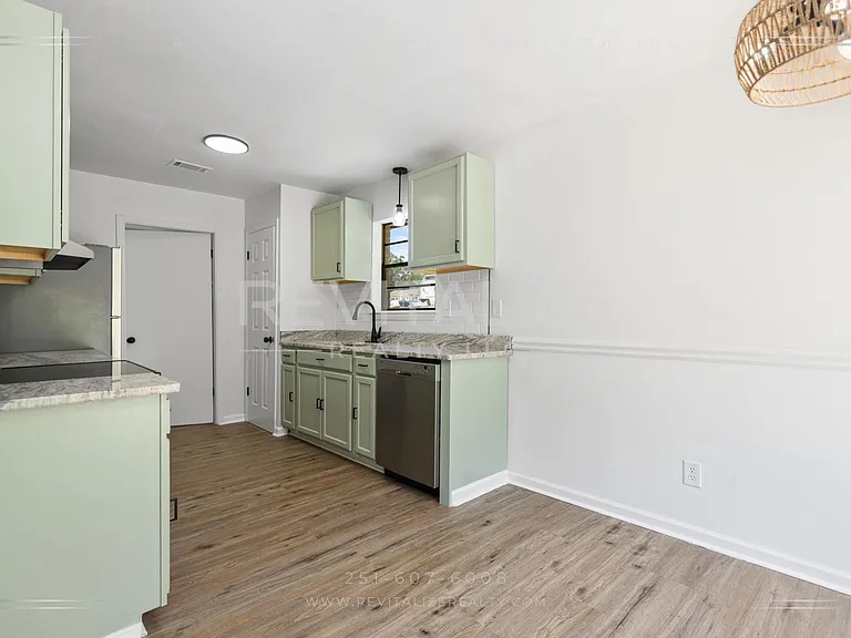 5812 Hanging Moss Ct — Photo 12