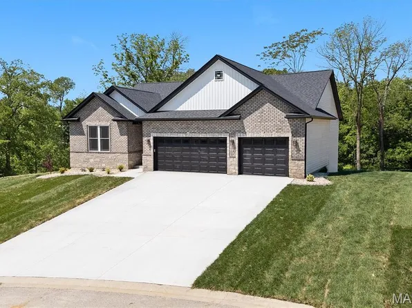 7965 Boreal Rdg, Caseyville, IL 62232