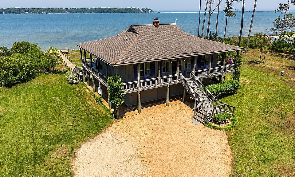 Stunning Chesapeake Bay Home