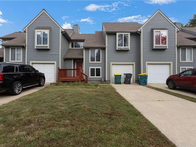 8949 Hauser St, Lenexa, KS, 66215