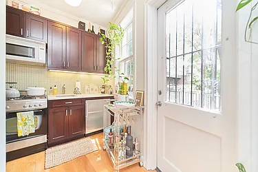 Rented by Living New York