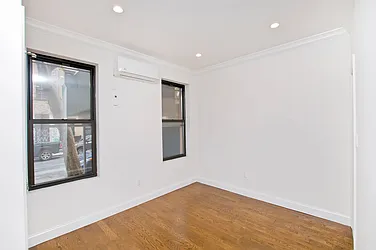 Rented by Nolita Group