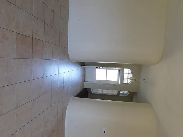 624 Elm Falls Pl — Photo 6