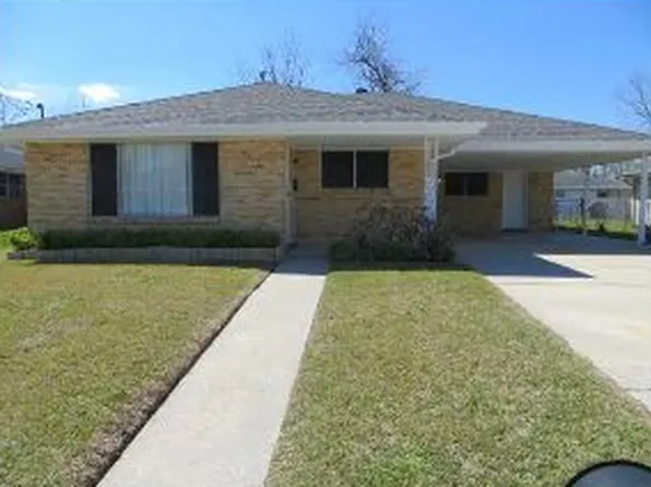 4610 Cardenas Dr, New Orleans, LA 70127