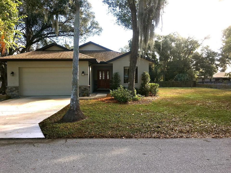 Front Elevation and Side Yard