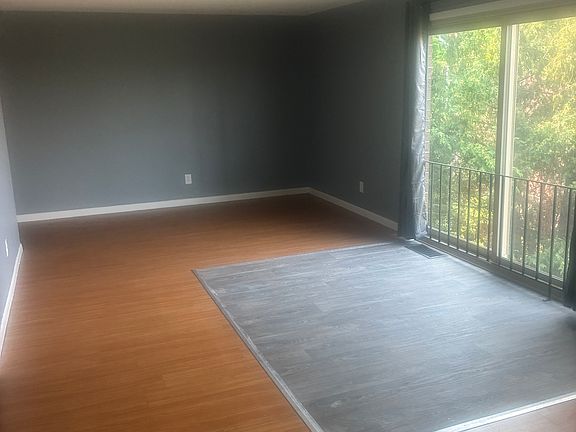 4th image of 300-306 Polk St #304-8