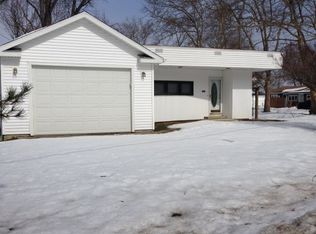 5509 Lake Rd W, Ashtabula, OH 44004