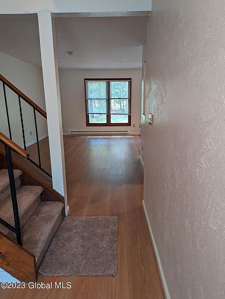2nd image of 24 Cromwell Drive