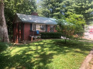 357 Bailey St #B, Mars Hill, NC 28754