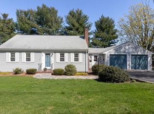 994 Main St, Concord, MA 01742