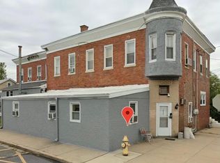 3326 W 3rd St #B, Marcus Hook, PA 19061