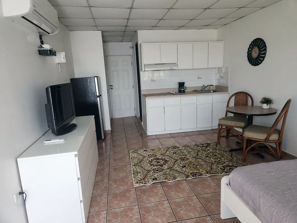 306 Calle Orense #2