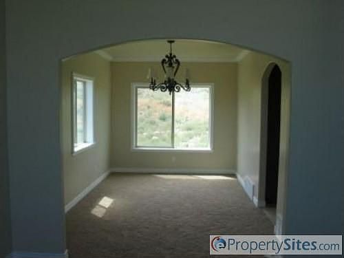 3rd image of 1457 S Meadow Crest Way