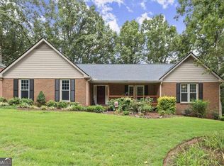1639 Rocky Top Dr SW, Lilburn, GA 30047