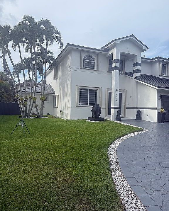 2nd image of 8223 NW 165th St
