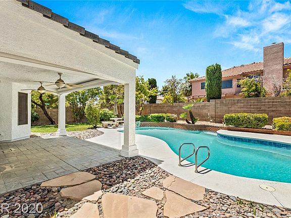 2nd image of 2929 Crystal Bay Dr