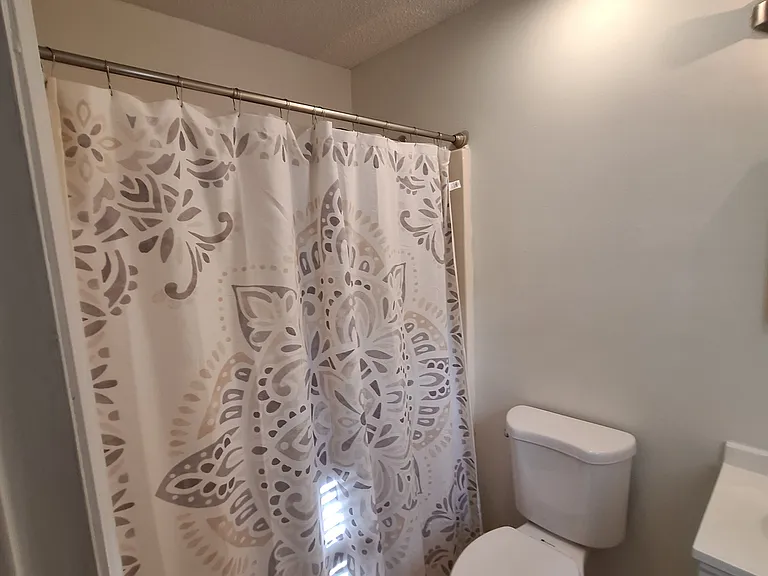 1420 Norton Rd — Photo 11