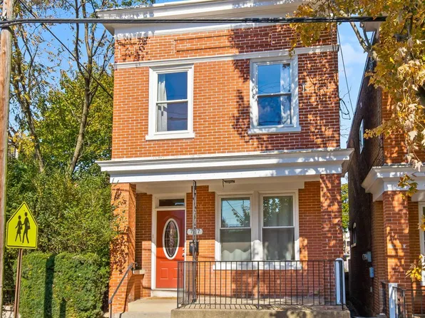 737 1st St, Lancaster, PA 17603