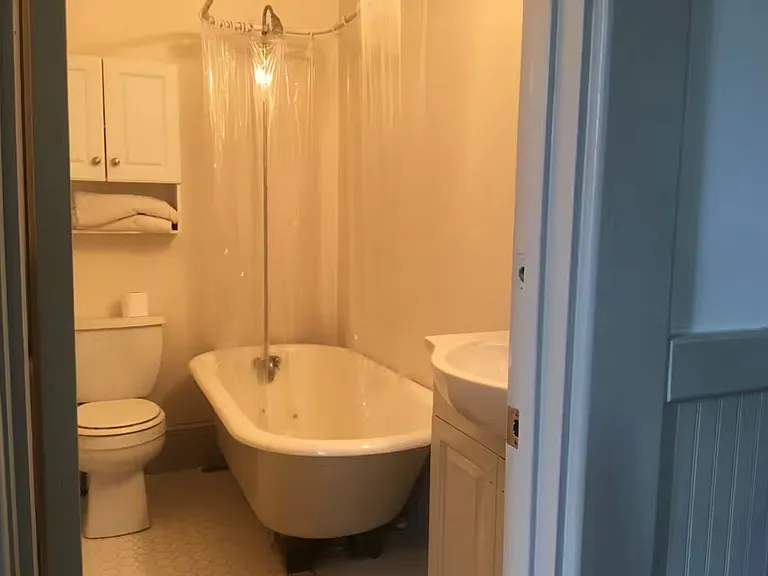 212A E Bolton Ln — Photo 3