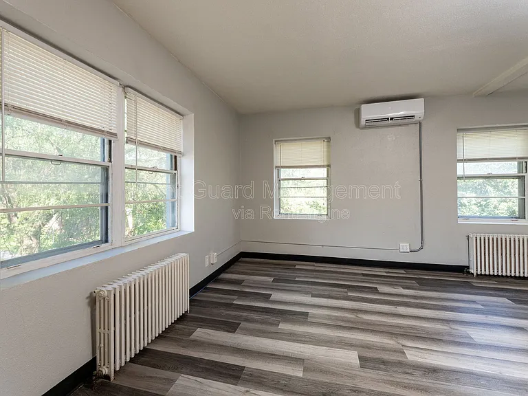 1947 College Heights Rd — Photo 42