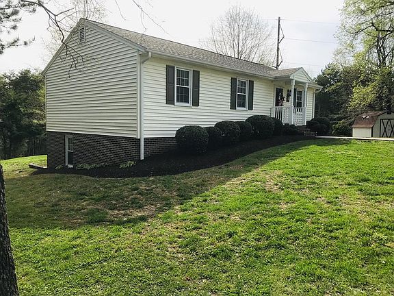 2nd image of 512 Cheverly Dr
