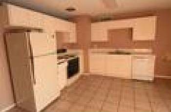 5th image of 4720 E Hidalgo Ave