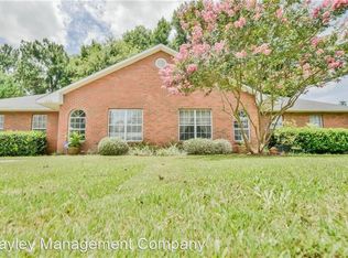 1992 Bluff Ct, Auburn, AL 36832