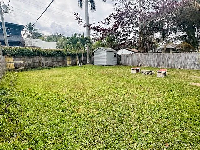 640 Oak St — Photo 20