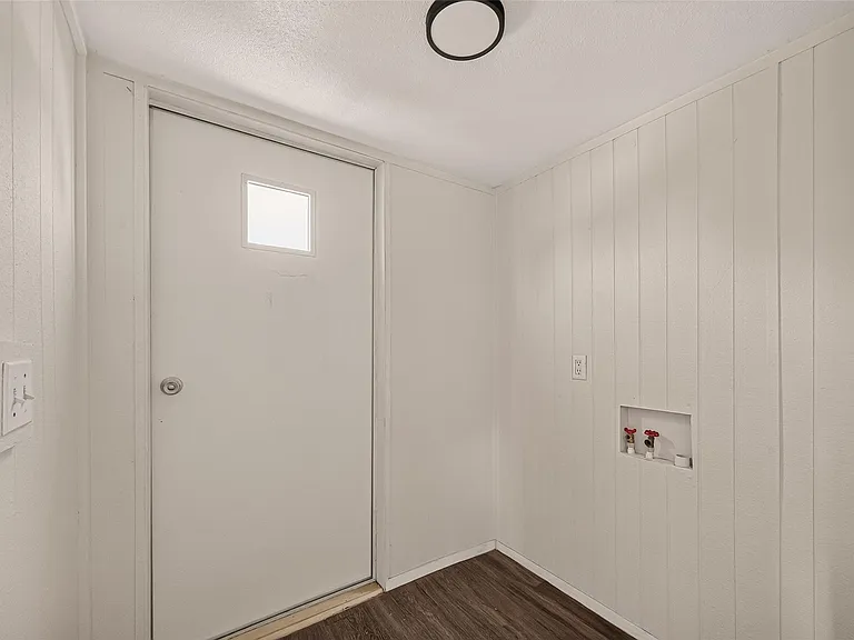 12911 Unison Rd — Photo 17
