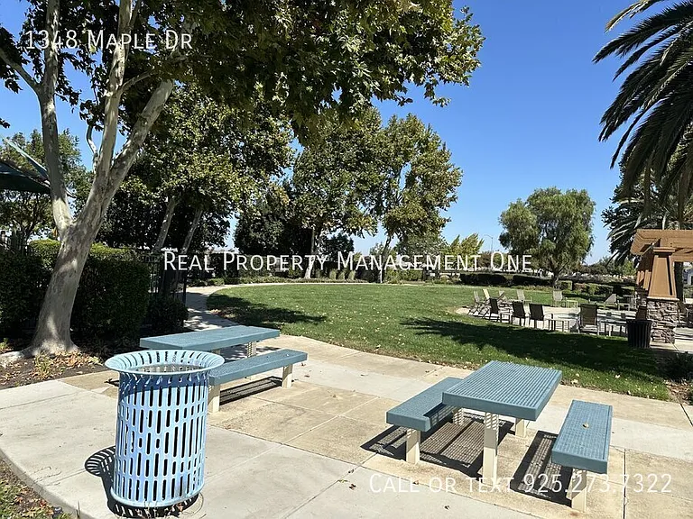 1348 Maple Dr — Photo 26