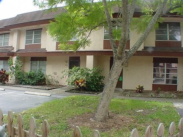 1st image of 3722 Delta St #127
