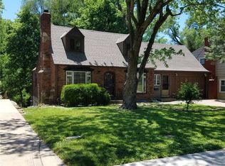 2121 W 48th Ter, Westwood Hills, KS 66205