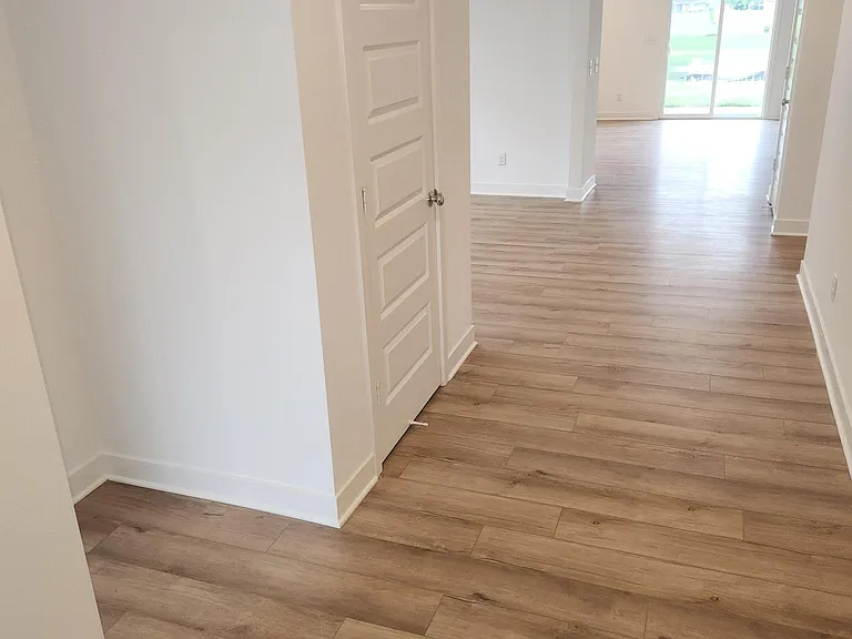 17264 Hanningfield Way — Photo 3