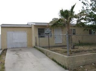 1516 Riverside Dr, Barstow, CA 92311