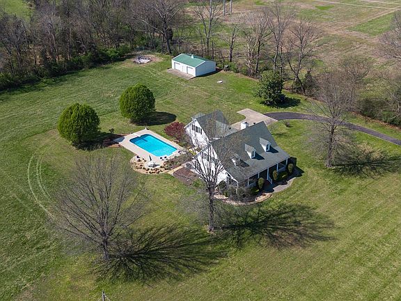 4th image of 255 Lindsey Hollow Rd