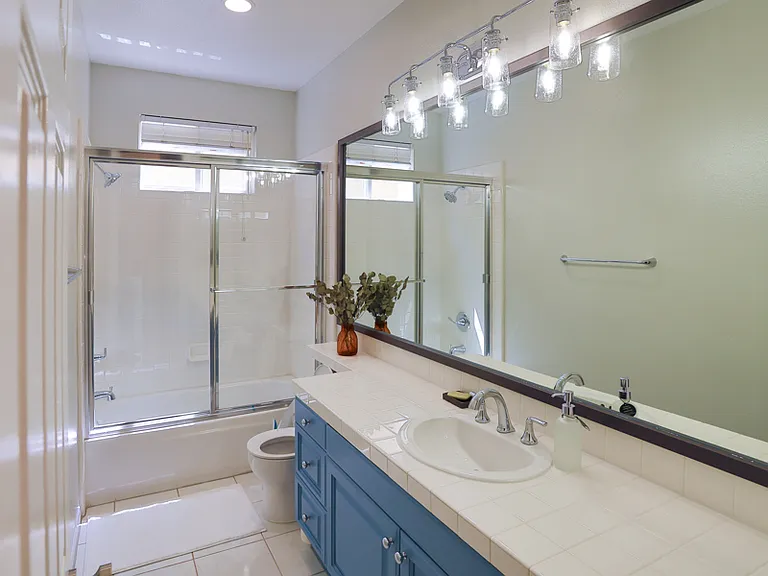 2548 Tuscany Way — Photo 10