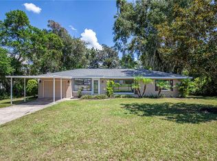 1324 Crestview Dr, Mount Dora, FL 32757