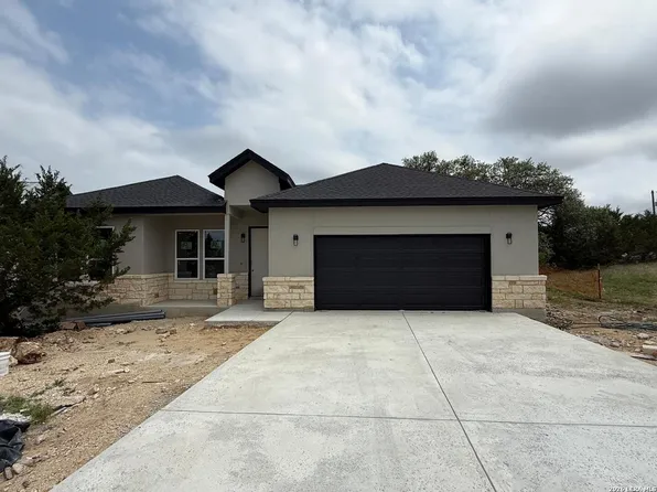 109 W Eli Chandler, Blanco, TX 78606