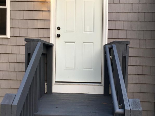 23 Kenmore St
