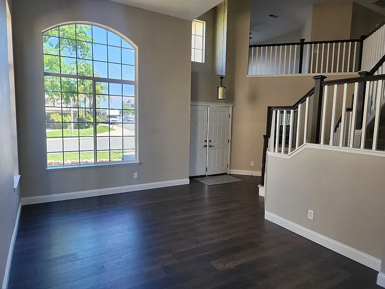 32951 Levi Ct — Photo 3