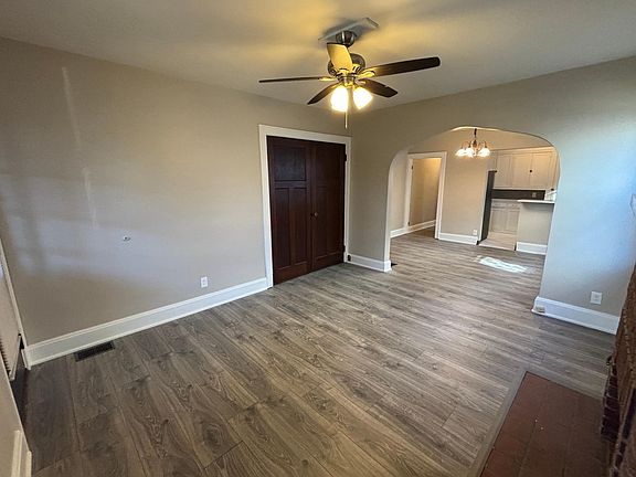 4th image of 4219 Verne Ave #2