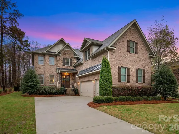 1104 Anniston Pl, Indian Trail, NC 28079