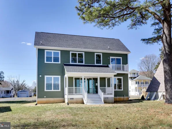 54 Shore Dr, Colonial Beach, VA 22443