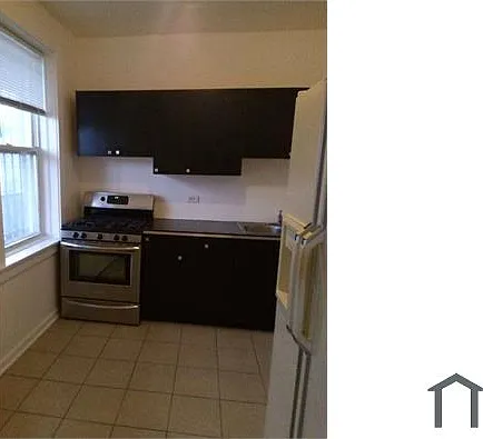 648 E 62nd St #1 — Photo 2
