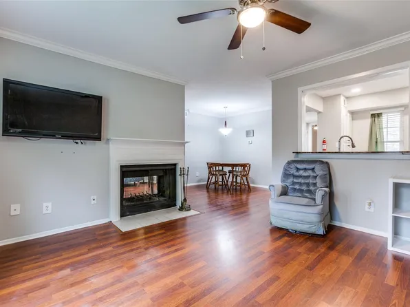 5300 Keller Springs Rd APT 1049, Dallas, TX 75248