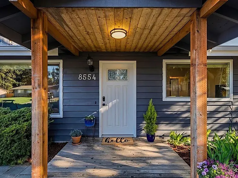 8554 NE 137th Pl — Photo 3