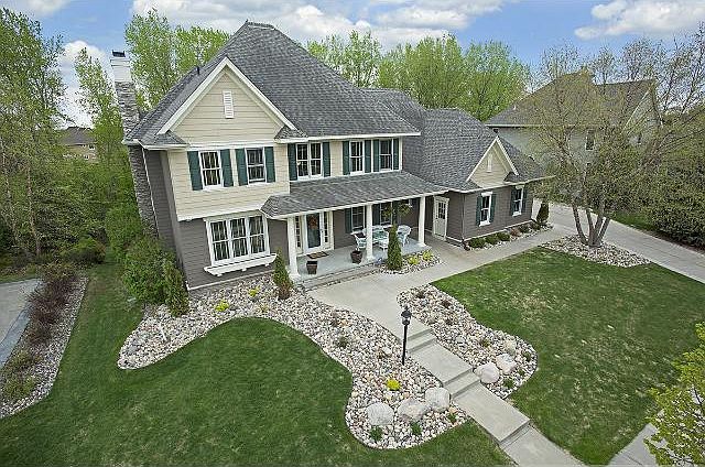 1st image of 3303 Crestmoor Dr