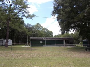 101 Hillcrest Rd, Satsuma, FL 32189