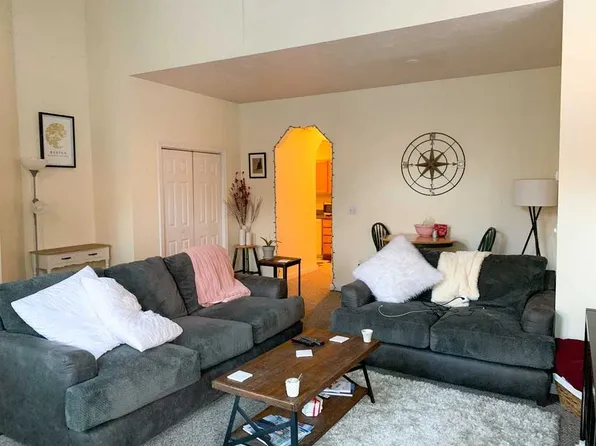 (undisclosed Address), South Boston, MA 02127