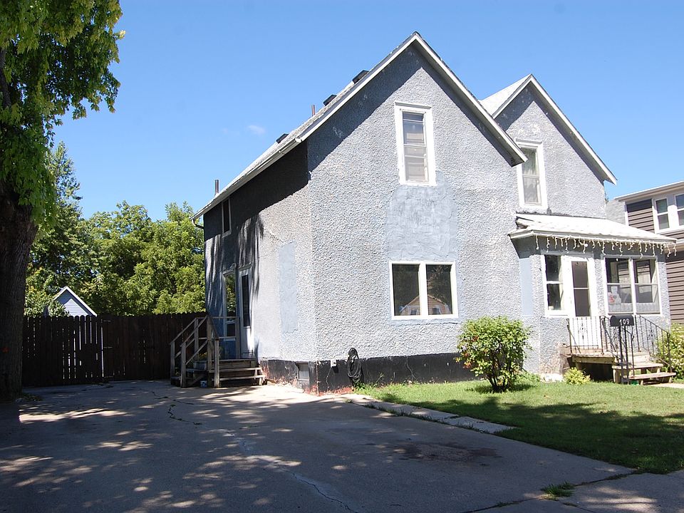 1st image of 709 Smith Ave